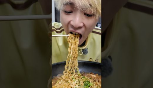 箸が止まらない…#辛ラーメン #節約レシピ #鶏むね肉レシピ